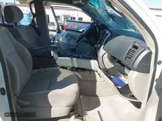 2005 Toyota 4Runner SR5 with VIN JTEZU14R958023503, listed as a IAAI auction lot 40853058 with 107,193 mi miles. Bid and sale history available at carsss.com. Image 5.