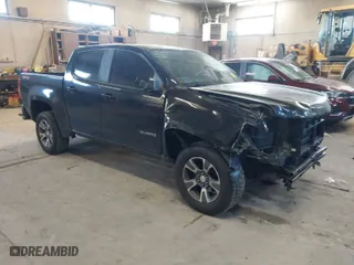 2018 Chevrolet Colorado 4WD Work Truck with VIN 1GCGTBEN9J1102477, listed as a IAAI auction lot 41275132 with 253,267 mi miles. Bid and sale history available at carsss.com. Image 1.