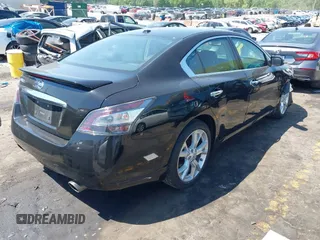 2012 Nissan Maxima S z VIN 1N4AA5AP9CC845075, wystawiony jako IAAI lot #42028674 z przebiegiem 124 770 mil mil oraz . Historia ofert i sprzedaży dostępna na DreamBid. Obrazek 4.
