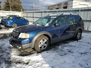 2007 Ford Freestyle SEL with VIN 1FMDK021X7GA26068, listed as a Copart auction lot 89327635 with 142,866 mi miles and Salvage Title. Bid and sale history available at carsss.com. Image 1.
