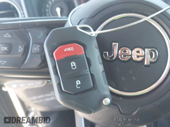 2025 Jeep Wrangler Rubicon с VIN 1C4RJXR68SW575547, выставлен на аукционе IAAI как лот 42642290 с пробегом 1 474 миль миль и . История ставок и продаж доступна на DreamBid. Изображение 11.