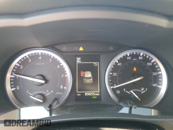 2018 Toyota Highlander SE z VIN 5TDJZRFH9JS825464, wystawiony jako Copart lot #59546165 z przebiegiem 89 655 mil mil oraz Szkoda całkowita • Salvage title. Historia ofert i sprzedaży dostępna na DreamBid. Obrazek 9.