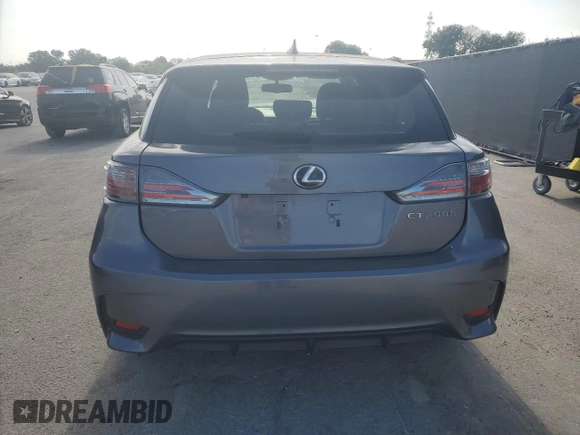 2015 Lexus CT 200h z VIN JTHKD5BH7F2213763, wystawiony jako Copart lot #55508155 z przebiegiem 112 395 mil mil oraz Szkoda całkowita • Salvage title. Historia ofert i sprzedaży dostępna na DreamBid. Obrazek 6.