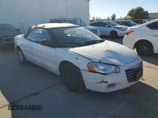2004 Chrysler Sebring LX with VIN 1C3EL45X74N327583, listed as a Copart auction lot 82833194 with 114,804 mi miles and Salvage Title. Bid and sale history available at DreamBid. Image 4.