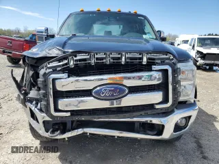 2015 Ford F-350 Platinum z VIN 1FT8W3BT4FEB42549, wystawiony jako Copart lot #54476685 z przebiegiem 98 864 mil mil oraz Szkody całkowita. Historia ofert i sprzedaży dostępna na DreamBid. Obrazek 5.