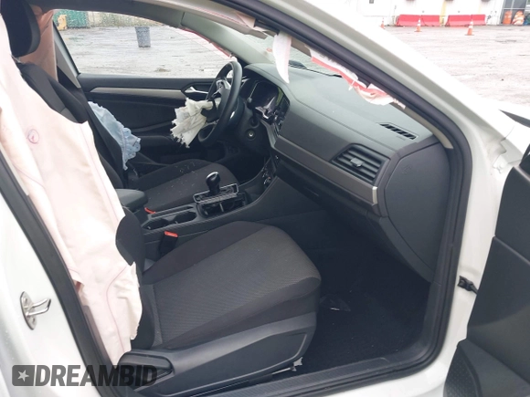 2021 Volkswagen Jetta S z VIN 3VWC57BU9MM103778, wystawiony jako IAAI lot #42493041 z przebiegiem 74 723 mil mil oraz . Historia ofert i sprzedaży dostępna na DreamBid. Obrazek 5.