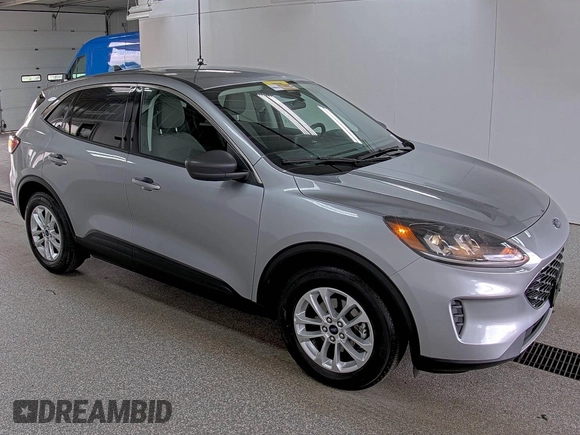 2022 Ford Escape SE z VIN 1FMCU0G61NUB33373, wystawiony jako IAAI lot #42791529 z przebiegiem 56 067 mil mil oraz . Historia ofert i sprzedaży dostępna na DreamBid. Obrazek 10.