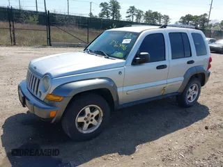 2006 Jeep Liberty Sport z VIN 1J4GL48K26W147004, wystawiony jako IAAI lot #42079926 z przebiegiem Nie podano mil oraz . Historia ofert i sprzedaży dostępna na DreamBid. Obrazek 2.