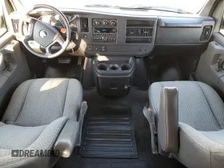 2008 Chevrolet Express Passenger with VIN 1GAHG39K581163150, listed as a Copart auction lot 83560444 with 103,807 mi miles and Salvage title. Bid and sale history available at DreamBid. Image 8.