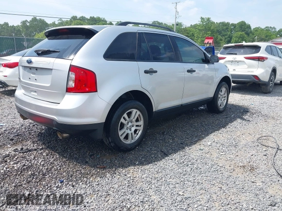 2013 Ford Edge SE z VIN 2FMDK3GC7DBA43814, wystawiony jako IAAI lot #42445294 z przebiegiem 235 310 mil mil oraz . Historia ofert i sprzedaży dostępna na DreamBid. Obrazek 4.