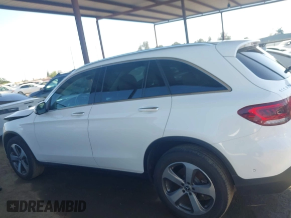 2022 Mercedes-Benz GLC 300 with VIN W1N0G8DB2NG100453, listed as a IAAI auction lot 42066751 with 24,345 mi miles and . Bid and sale history available at DreamBid. Image 14.