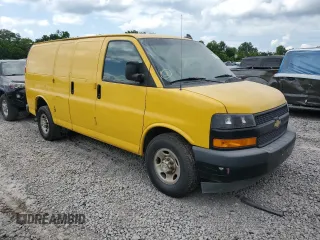 2020 Chevrolet Express Cargo with VIN 1GCWGAFP5L1159031, listed as a Copart auction lot 55140805 with 188,128 mi miles and Clean title. Bid and sale history available at DreamBid. Image 4.