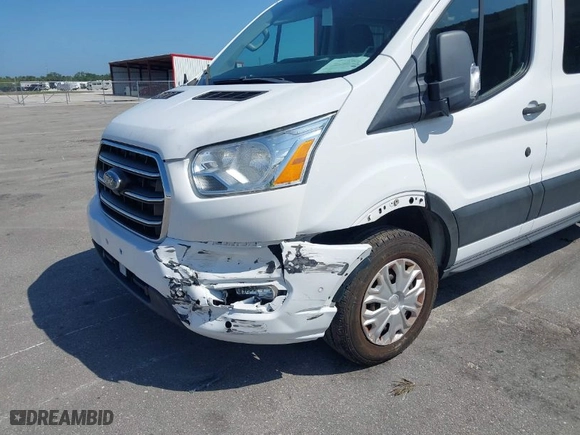 2020 Ford Transit Passenger Wagon XL with VIN 1FBAX2Y89LKA23229, listed as a IAAI auction lot 41937635 with 83,536 mi miles. Bid and sale history available at carsss.com. Image 6.