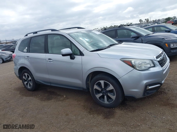 2017 Subaru Forester Premium with VIN JF2SJAEC1HH417897, listed as a IAAI auction lot 42072833 with 214,880 mi miles. Bid and sale history available at carsss.com. Image 13.
