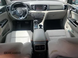 2018 Kia Sportage LX z VIN KNDPMCACXJ7327057, wystawiony jako Copart lot #57280695 z przebiegiem 157 460 mil mil oraz Czysty tytuł • Clean title. Historia ofert i sprzedaży dostępna na DreamBid. Obrazek 8.