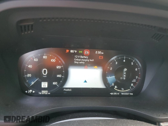2021 Volvo XC60 R-Design z VIN YV4A22RM9M1887255, wystawiony jako Copart lot #49190384 z przebiegiem 38 905 mil mil oraz Szkoda całkowita • Salvage title. Historia ofert i sprzedaży dostępna na DreamBid. Obrazek 9.