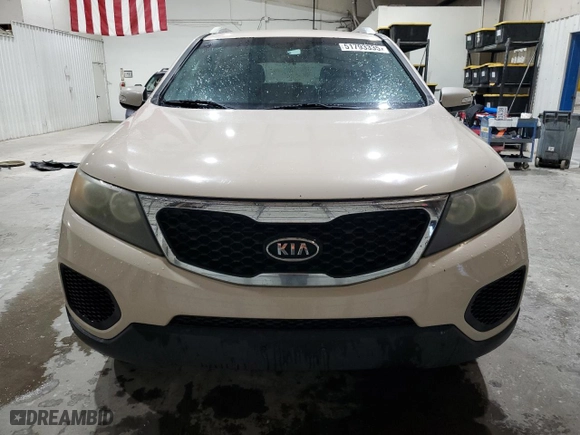 2011 Kia Sorento LX with VIN 5XYKT4A29BG116172, listed as a Copart auction lot 51793335 with 232,275 mi miles and Clean Title. Bid and sale history available at carsss.com. Image 5.