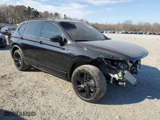 2024 Volkswagen Tiguan SE R-Line Black with VIN 3VVCB7AX0RM090094, listed as a Copart auction lot 42356495 with 2,604 mi miles and Salvage Title. Bid and sale history available at carsss.com. Image 4.
