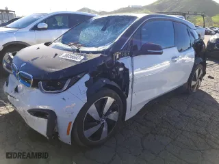 2018 BMW i3 with VIN WBY7Z4C58JVD97322, listed as a Copart auction lot 38056663 with 44,637 mi miles. Bid and sale history available at carsss.com. Image 1.