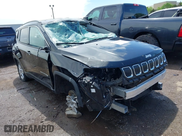 2022 Jeep Compass Latitude with VIN 3C4NJCBB4NT187403, listed as a IAAI auction lot 42109722 with 50,088 mi miles and . Bid and sale history available at DreamBid. Image 1.