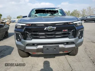 2024 Chevrolet Colorado 4WD Z71 with VIN 1GCPTDEK4R1191193, listed as a Copart auction lot 50992225 with 5,733 mi miles and Salvage Title. Bid and sale history available at carsss.com. Image 5.
