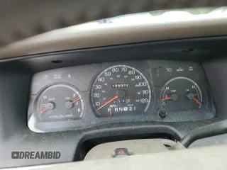 1999 Ford Crown Victoria LX с VIN 2FAFP74W7XX231833, выставлен на аукционе Copart как лот 58340925 с пробегом 156 032 миль миль и Списание • Salvage title. История ставок и продаж доступна на DreamBid. Изображение 9.