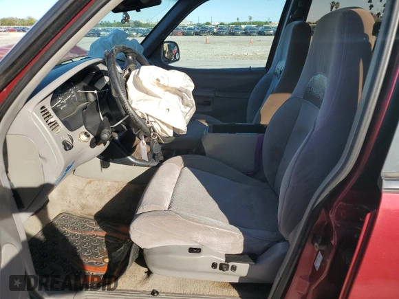 1997 Mercury Mountaineer z VIN 4M2DU52P2VUJ06487, wystawiony jako Copart lot #81775164 z przebiegiem 158 628 mil mil oraz Szkoda całkowita • Salvage title. Historia ofert i sprzedaży dostępna na DreamBid. Obrazek 7.
