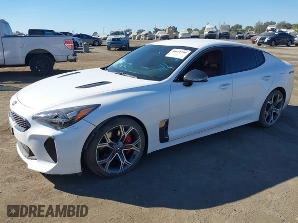 2020 Kia Stinger GT with VIN KNAE35LC7L6085529, listed as a IAAI auction lot 40671705 with 62,970 mi miles. Bid and sale history available at carsss.com. Image 17.