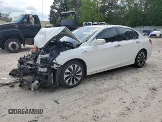 2017 Honda Accord EX-L с VIN JHMCR6F50HC002767, выставлен на аукционе Copart как лот 52716675 с пробегом 179 764 миль миль и Списание • Salvage title. История ставок и продаж доступна на DreamBid. Изображение 1.