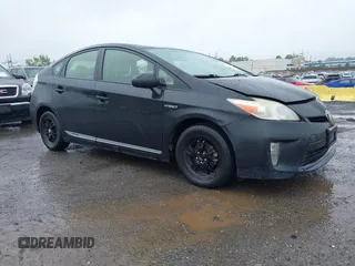 2015 Toyota Prius Four z VIN JTDKN3DU1F0431223, wystawiony jako IAAI lot #42321085 z przebiegiem 283 270 mil mil oraz . Historia ofert i sprzedaży dostępna na DreamBid. Obrazek 1.