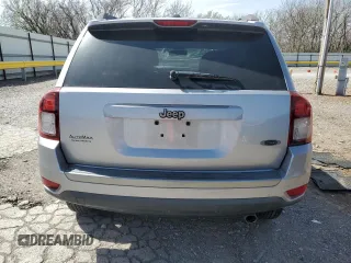 2016 Jeep Compass Sport SE z VIN 1C4NJCBA4GD711214, wystawiony jako Copart lot #49621615 z przebiegiem 105 498 mil mil oraz Szkoda całkowita • Salvage title. Historia ofert i sprzedaży dostępna na DreamBid. Obrazek 6.
