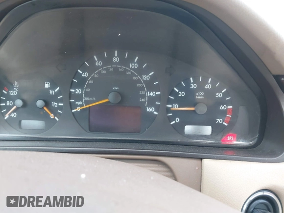2002 Mercedes-Benz E-Class with VIN WDBJF65J82B413278, listed as a IAAI auction lot 41838880 with 1 mi miles. Bid and sale history available at carsss.com. Image 7.