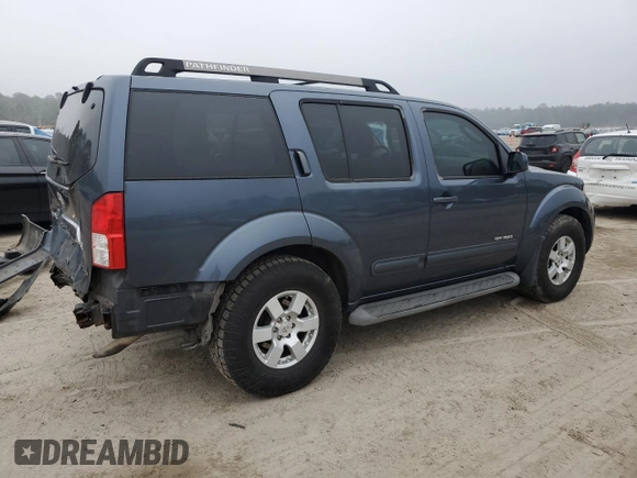 2005 Nissan Pathfinder SE with VIN 5N1AR18U85C718131, listed as a Copart auction lot 44120395 with 100,288 mi miles and Salvage Title. Bid and sale history available at carsss.com. Image 3.