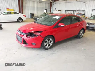 2013 Ford Focus SE with VIN 1FADP3F26DL159395, listed as a IAAI auction lot 42026763 with 165,259 mi miles. Bid and sale history available at carsss.com. Image 2.