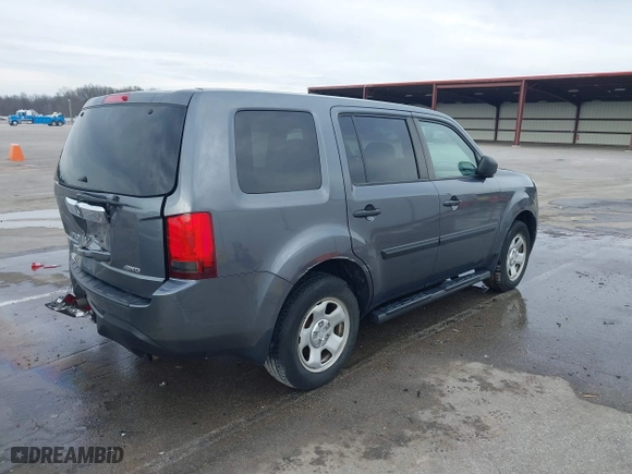 2013 Honda Pilot LX with VIN 5FNYF4H24DB062197, listed as a IAAI auction lot 41652595 with 66,169 mi miles. Bid and sale history available at carsss.com. Image 4.