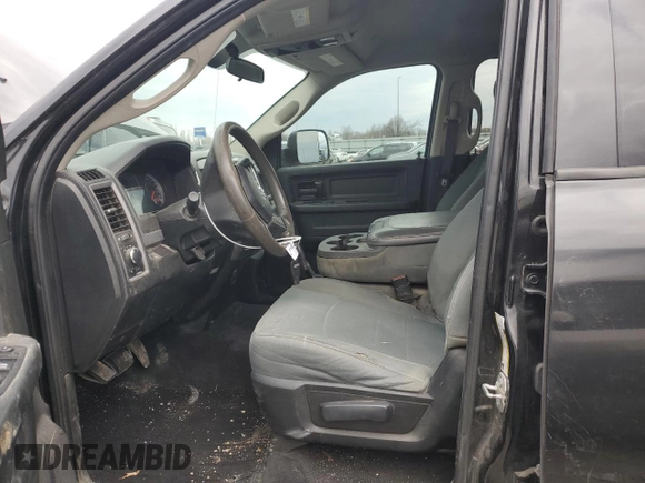 2018 Ram 2500 Tradesman z VIN 3C6UR5HJ1JG380875, wystawiony jako Copart lot #85978894 z przebiegiem 147 840 mil mil oraz Szkoda całkowita • Salvage title. Historia ofert i sprzedaży dostępna na DreamBid. Obrazek 7.