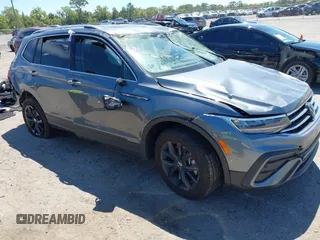 2024 Volkswagen Tiguan SE with VIN 3VVNB7AX6RM161369, listed as a IAAI auction lot 41888229 with 5,173 mi miles and . Bid and sale history available at DreamBid. Image 1.