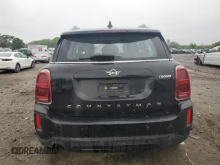 2022 MINI Countryman Cooper z VIN WMZ23BR04N3N59815, wystawiony jako Copart lot #57962985 z przebiegiem 55 589 mil mil oraz Czysty tytuł • Clean title. Historia ofert i sprzedaży dostępna na DreamBid. Obrazek 6.
