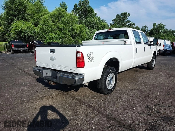 2013 Ford F-250 XL with VIN 1FT7W2B68DEA98990, listed as a IAAI auction lot 42641181 with 62,573 mi miles and . Bid and sale history available at DreamBid. Image 1.