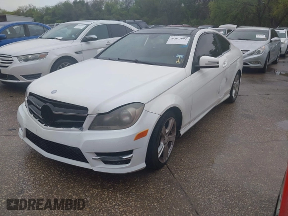 2013 Mercedes-Benz C-Class C 250 with VIN WDDGJ4HBXDG036838, listed as a IAAI auction lot 41913892 with 139,956 mi miles. Bid and sale history available at carsss.com. Image 2.