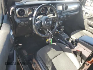 2020 Jeep Wrangler Unlimited Willys with VIN 1C4HJXDG8LW250300, listed as a Copart auction lot 83543074 with 36,347 mi miles and Salvage title. Bid and sale history available at DreamBid. Image 8.
