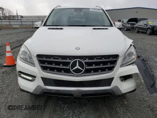2015 Mercedes-Benz M ML 350 with VIN 4JGDA5JBXFA599743, listed as a Copart auction lot 47991455 with 151,683 mi miles and Salvage Title. Bid and sale history available at carsss.com. Image 5.