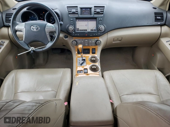 2010 Toyota Highlander Limited with VIN JTEJW3EH7A2044887, listed as a Copart auction lot 63228525 with 275,000 mi miles and Clean title. Bid and sale history available at DreamBid. Image 8.