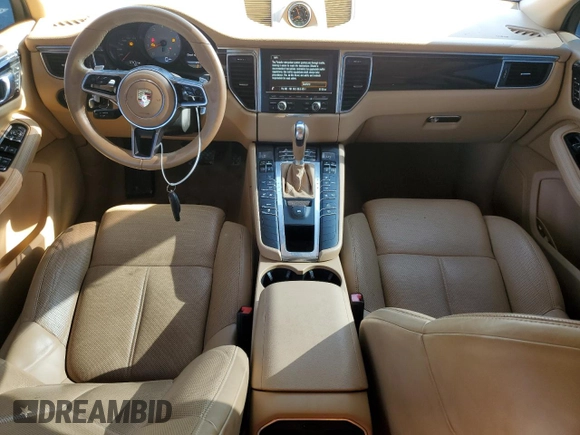2016 Porsche Macan S z VIN WP1AB2A59GLB47963, wystawiony jako Copart lot #58192855 z przebiegiem 37 474 mil mil oraz Czysty tytuł • Clean title. Historia ofert i sprzedaży dostępna na DreamBid. Obrazek 8.