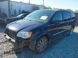 2015 Chrysler Town & Country Touring with VIN 2C4RC1BG0FR654588, listed as a IAAI auction lot 42001538 with 175,403 mi miles. Bid and sale history available at carsss.com. Image 2.