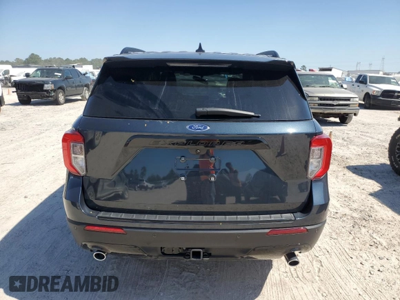 2024 Ford Explorer ST-Line with VIN 1FMSK7KH1RGA17937, listed as a Copart auction lot 75706544 with 2,369 mi miles and Salvage Title. Bid and sale history available at carsss.com. Image 6.