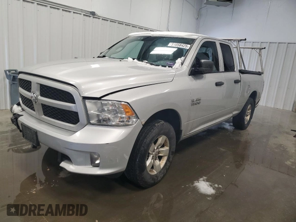 2018 Ram 1500 Express z VIN 1C6RR7FGXJS215702, wystawiony jako Copart lot #51058425 z przebiegiem 183 199 mil mil oraz Szkoda całkowita • Salvage title. Historia ofert i sprzedaży dostępna na DreamBid. Obrazek 1.
