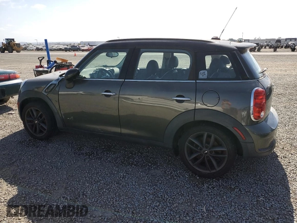 2011 MINI Countryman S with VIN WMWZC5C54BWL52742, listed as a Copart auction lot 54376635 with 124,887 mi miles and Clean Title. Bid and sale history available at DreamBid. Image 2.