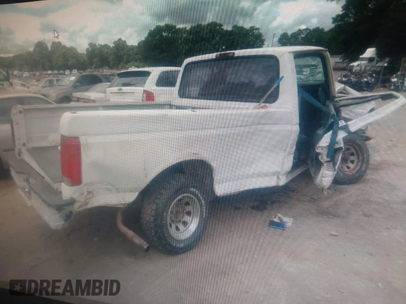 1995 Ford F-150 with VIN 1FTEF15Y9SLB91041, listed as a IAAI auction lot 38323569 with Not provided miles and . Bid and sale history available at DreamBid. Image 4.