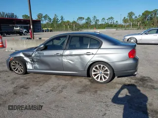 2011 BMW 3 Series 328i xDrive with VIN WBAPK7C50BA972636, listed as a IAAI auction lot 42039093 with 129,456 mi miles and . Bid and sale history available at carsss.com. Image 6.